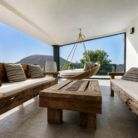 Volcanoa Villa *